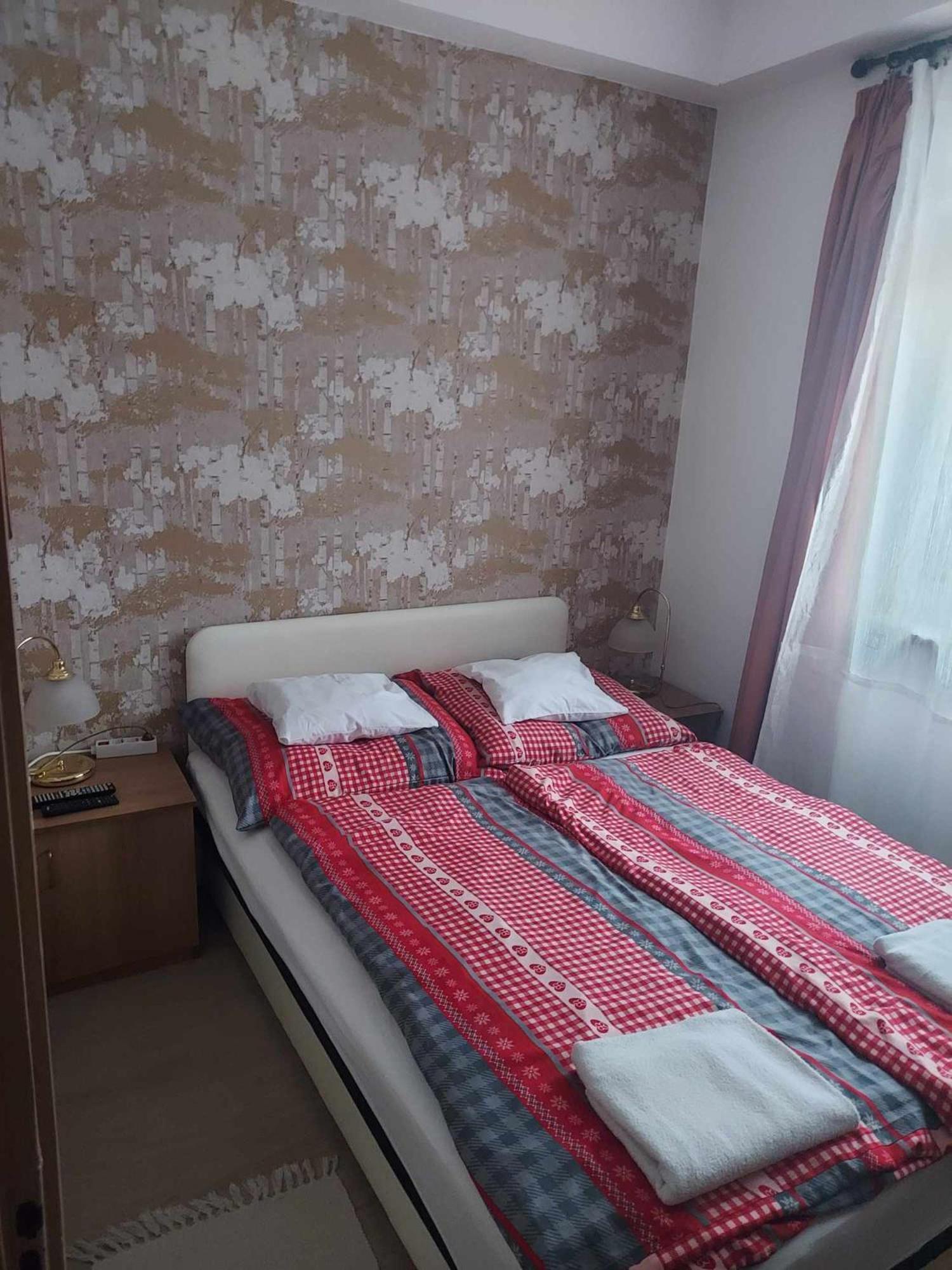 Petra Vendeghaz Hotel Szekszard Bagian luar foto