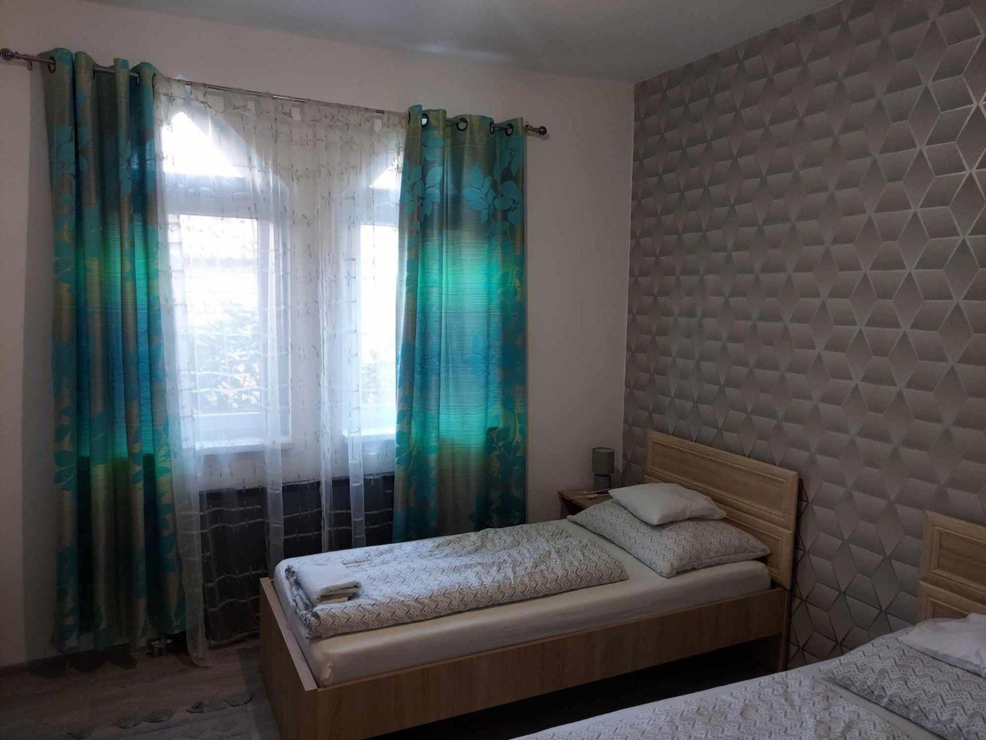 Petra Vendeghaz Hotel Szekszard Bagian luar foto